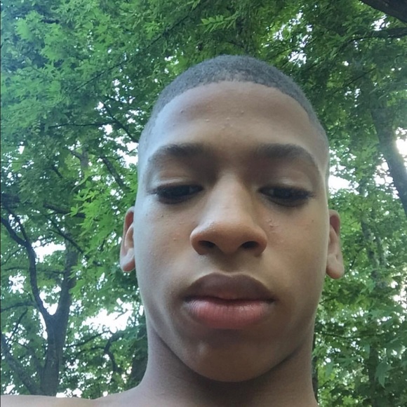 Meet your Posher, Cristian - Picture 1 of 1